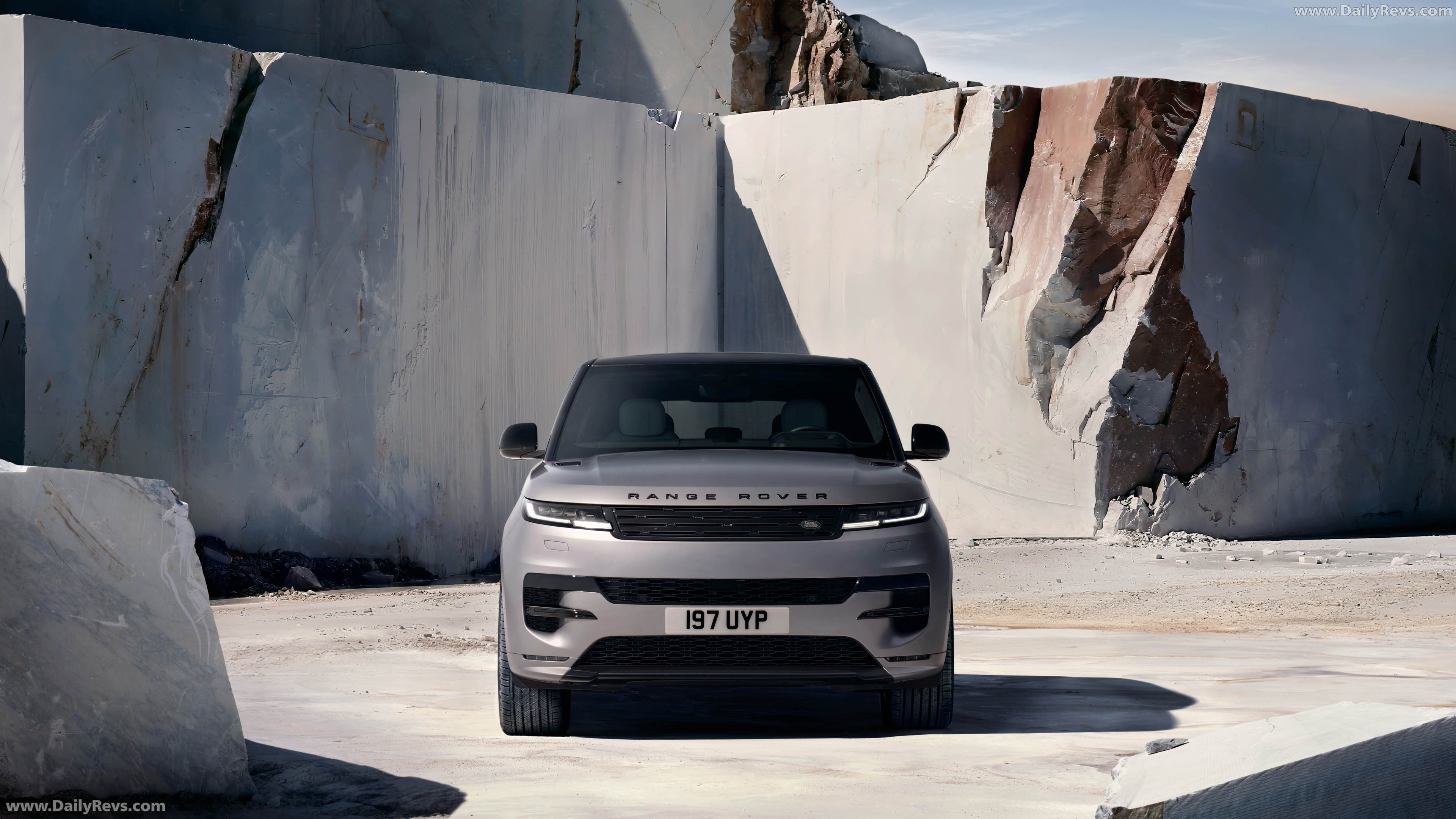 2027 Land Rover Range Rover Sport Electric Front View